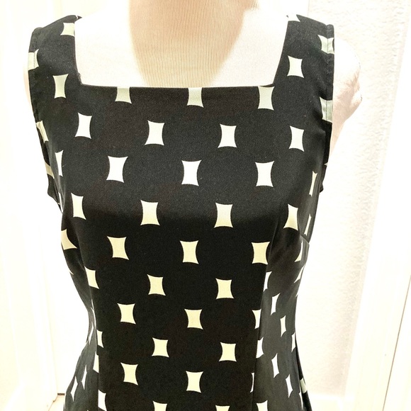 Annected Petite Sleeveless Dress - Picture 3 of 6